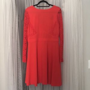 WAREHOUSE Beautiful laced pink/salmon dress